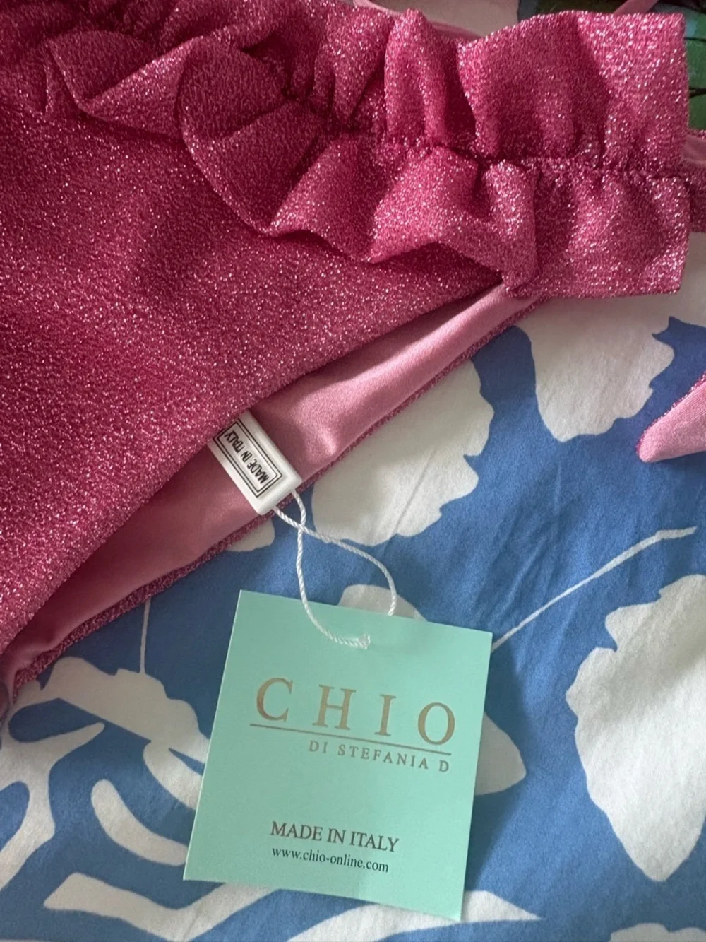 NWT REVOLVE Made in Italy Chio luxury Ruffled Rose Pink Bikini Set, medium - Picture 5 of 9